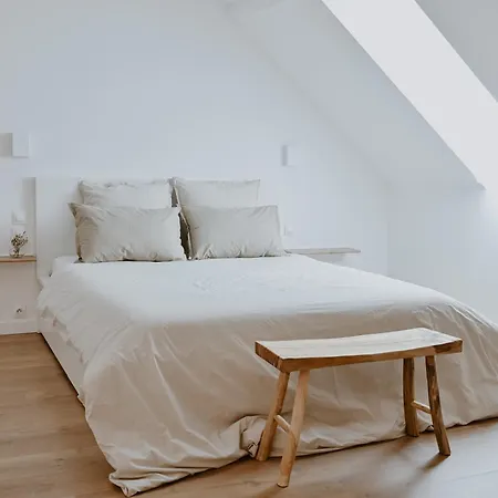 Proche Honfleur Chaleureux Duplex Centre 1 Apartment Beuzeville