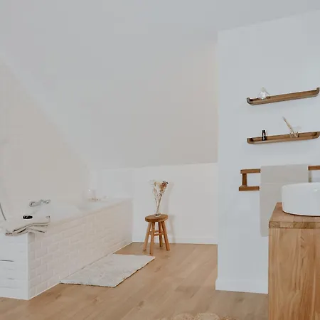 Apartment Proche Honfleur Chaleureux Duplex Centre 1